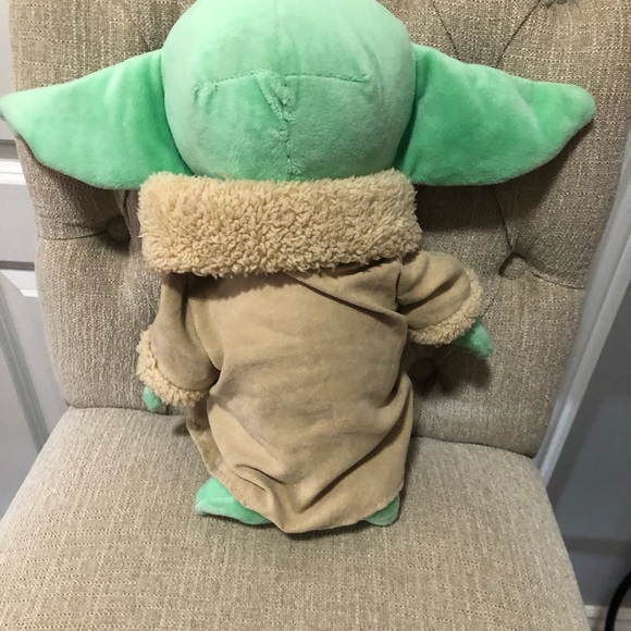 Star Wars plush Yoda 9 inches - Picture 2 of 6